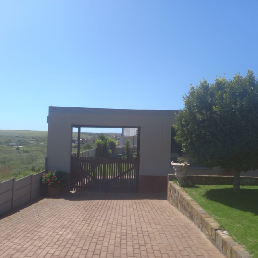 3 Bedroom Property for Sale in Vredenburg Western Cape